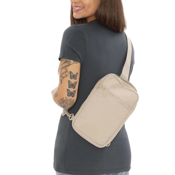 KOI® MATTE SLING BAG. 4 L. Thumbnail